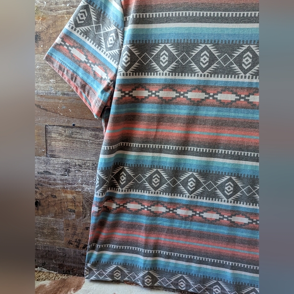 NWT Rock and Roll Denim Aztec Print Tee - Picture 4 of 15